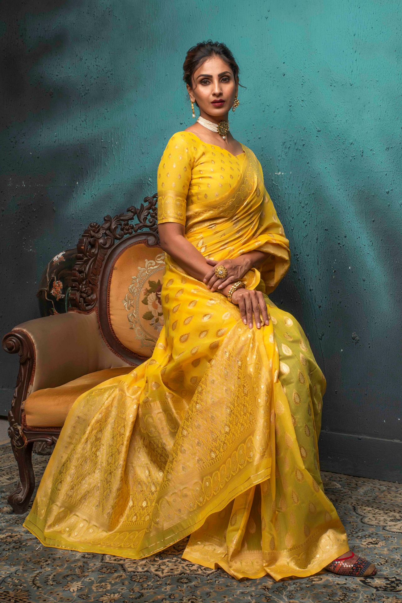 Picture of Yellow Span Cotton Jacquard Woven Saree with Blouse