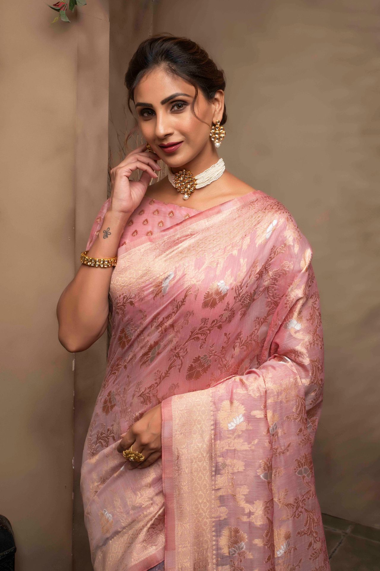 Picture of Pink Span Cotton Jacquard Woven Saree with Blouse